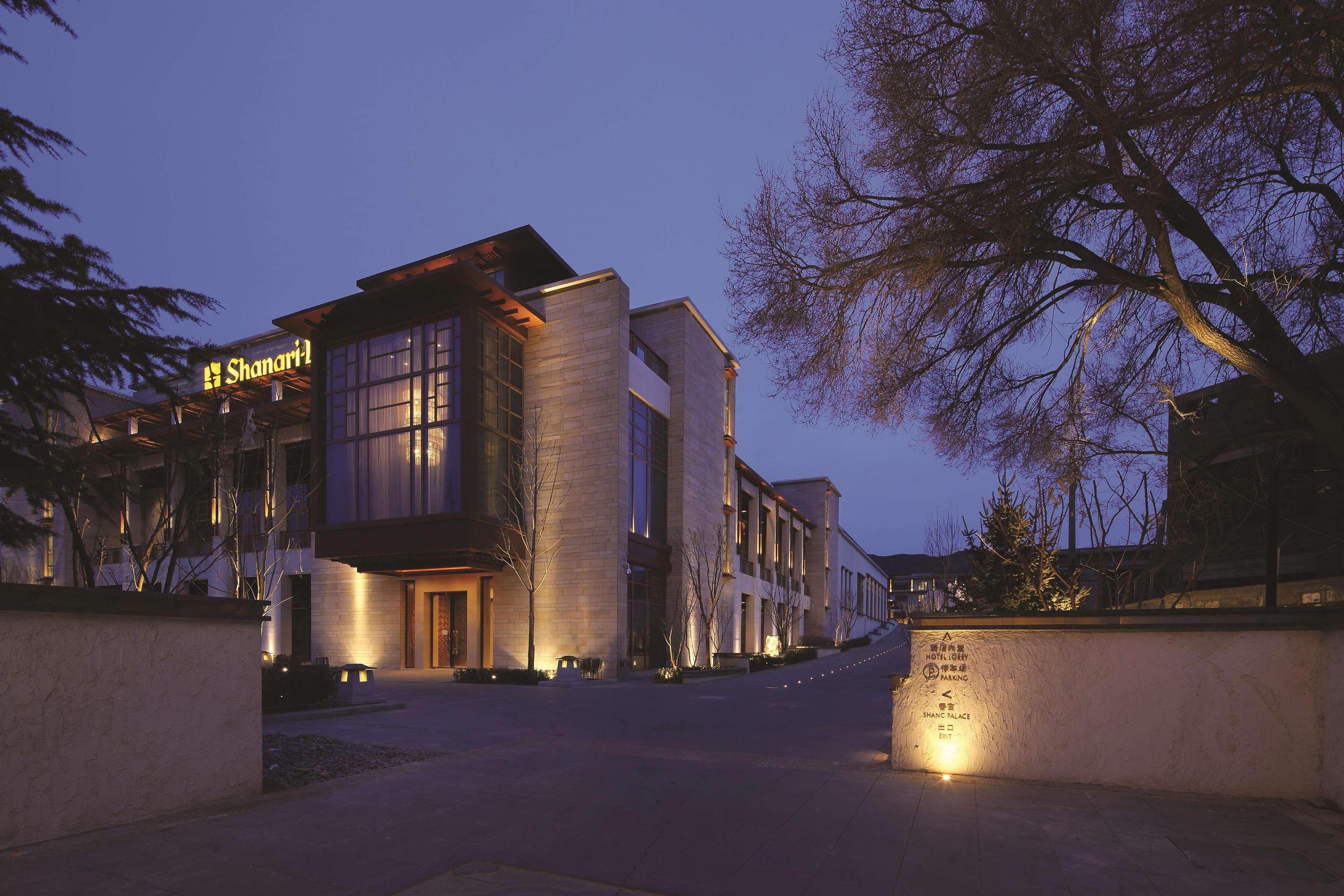 Shangri-La Lhasa Exterior photo